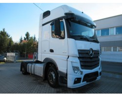 Поступление Mercedes Actros MP4 Поступление Mercedes Actros MP4