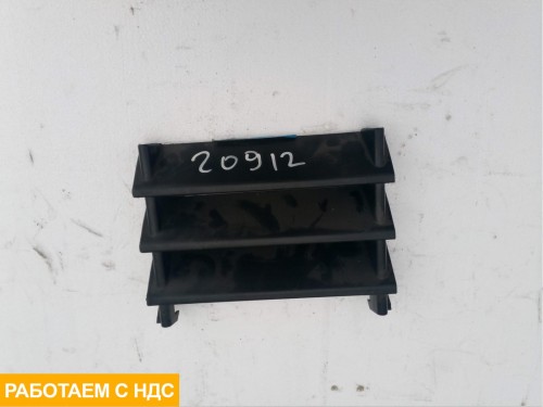 Ступенька в решетку левая