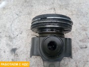 Поршень